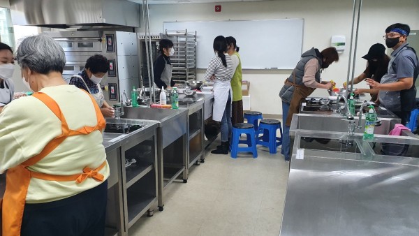 8a62f472f37fdad53d10cc849c745412_1634958